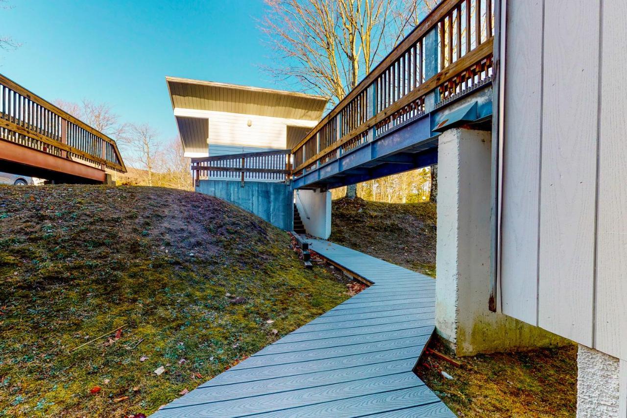 Bridges 25 Apartment Warren Exterior photo